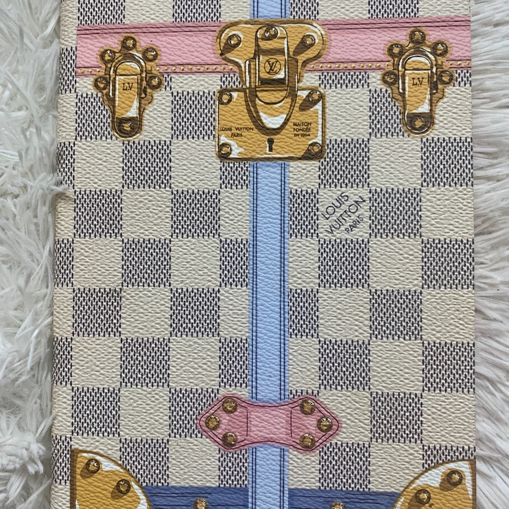 Louis Vuitton Notebook